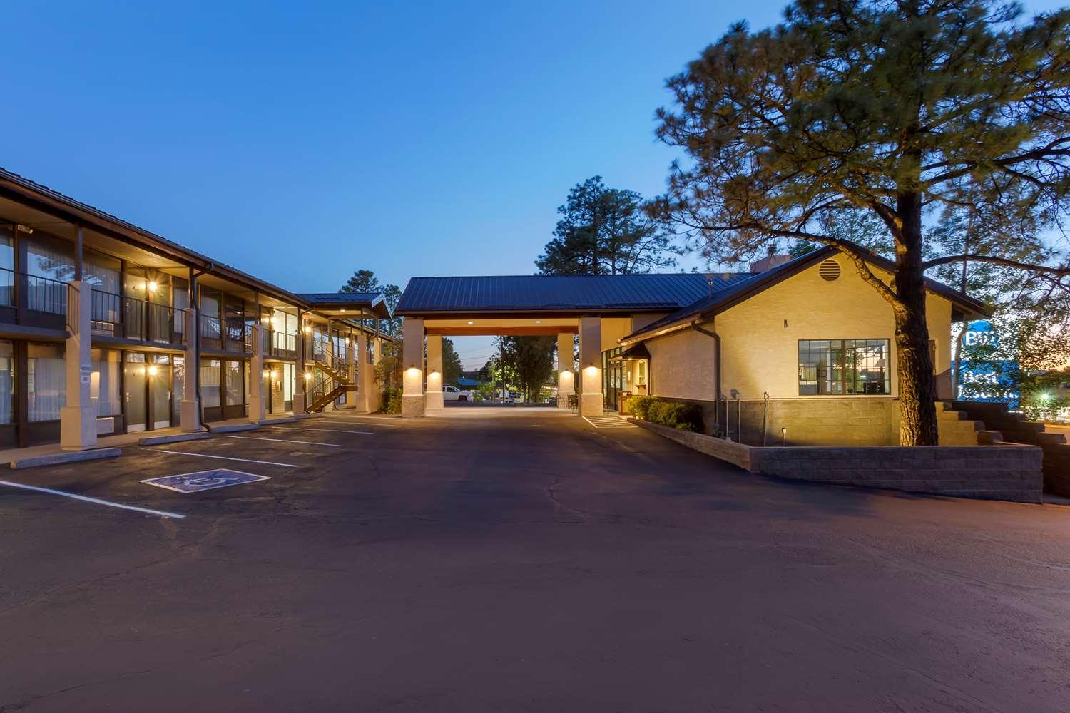 Best Western Paint Pony Lodge image