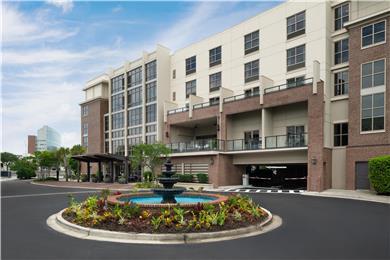 Hilton Garden Inn Charleston Waterfront/Downtown, Charleston, SC