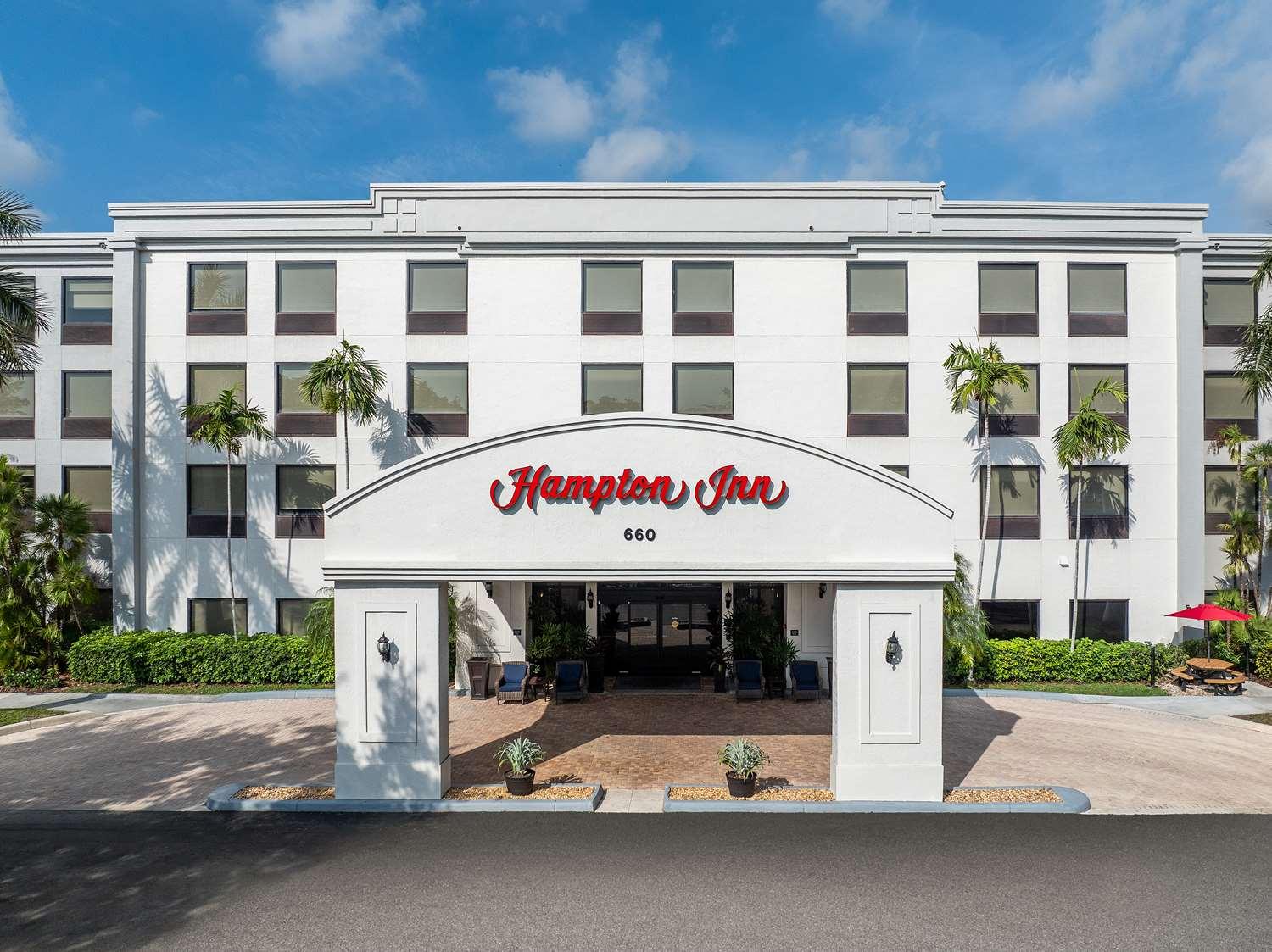 Hampton Inn Boca Raton-Deerfield Beach image