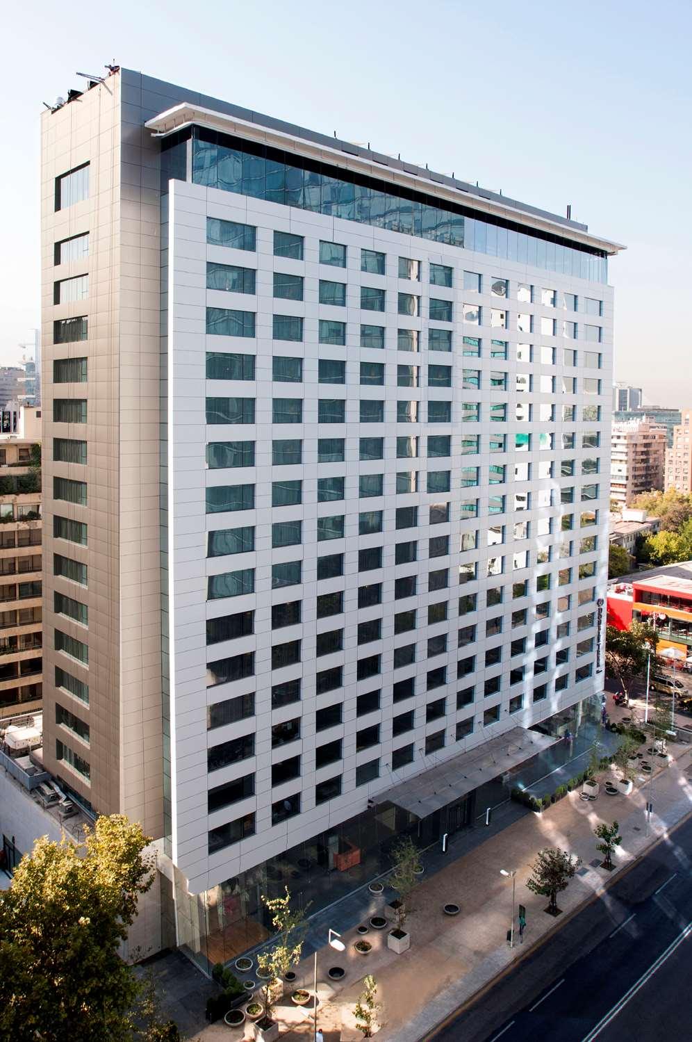 DoubleTree by Hilton Hotel Santiago - Vitacura image