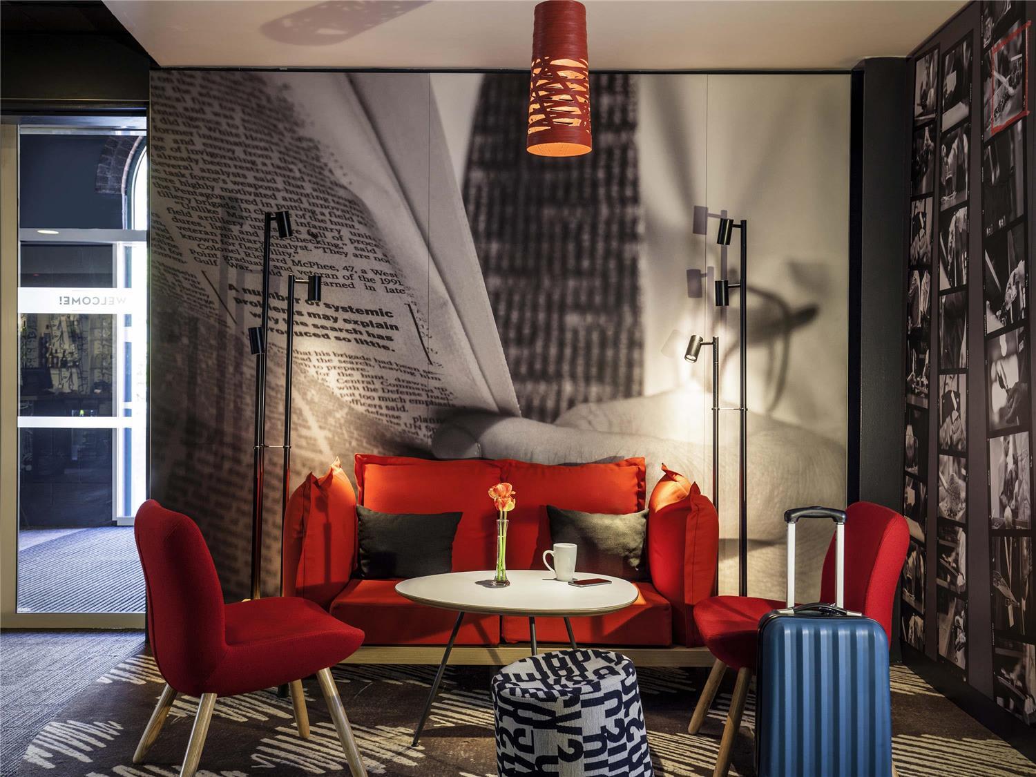 Hotel Ibis London Barking image