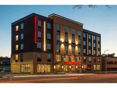 Hampton Inn & Suites Minneapolis University Area в Minneapolis, MN