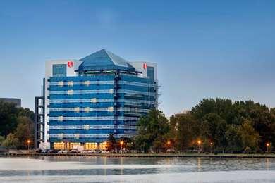 Ramada by Wyndham Constanta в Constanta, RO