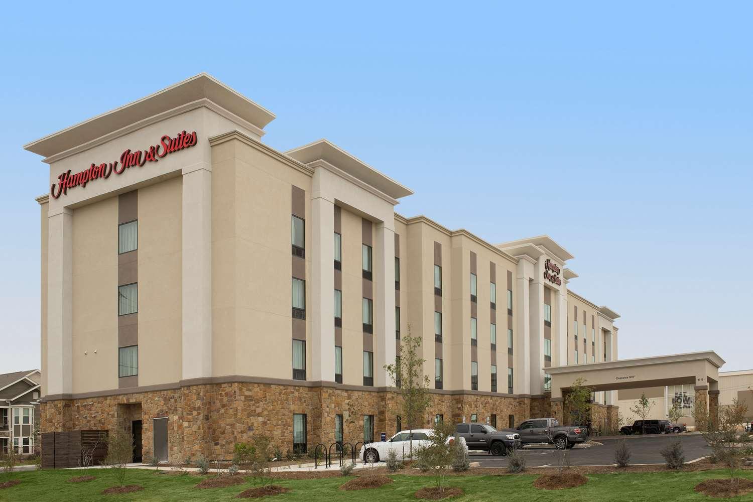 Hampton Inn & Suites San Antonio Lackland AFB SeaWorld image