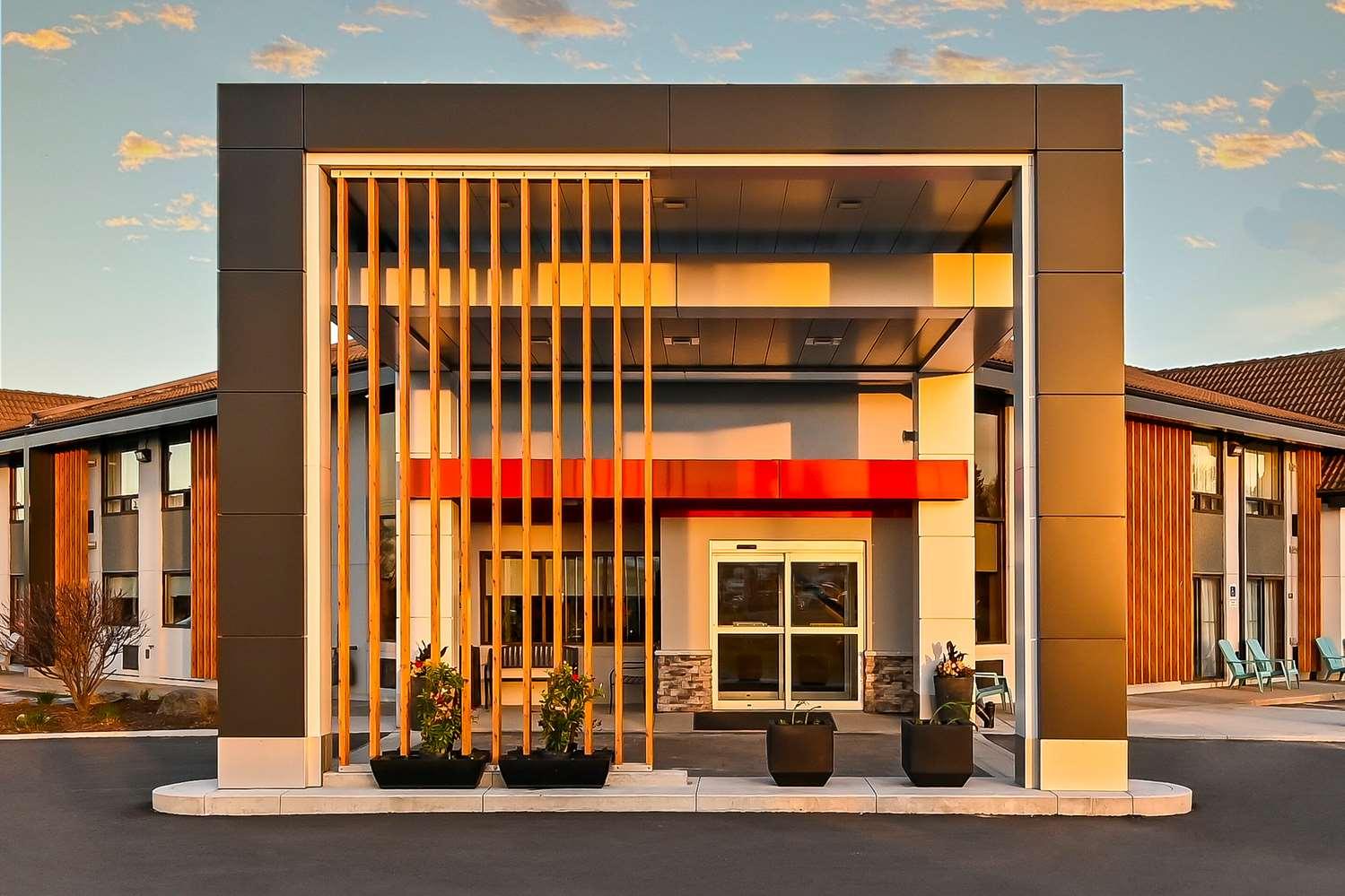 Comfort Inn St. Thomas image