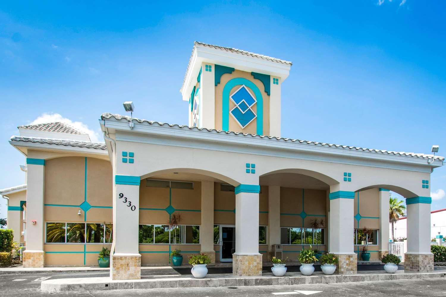 Quality Inn Clermont West Kissimmee image