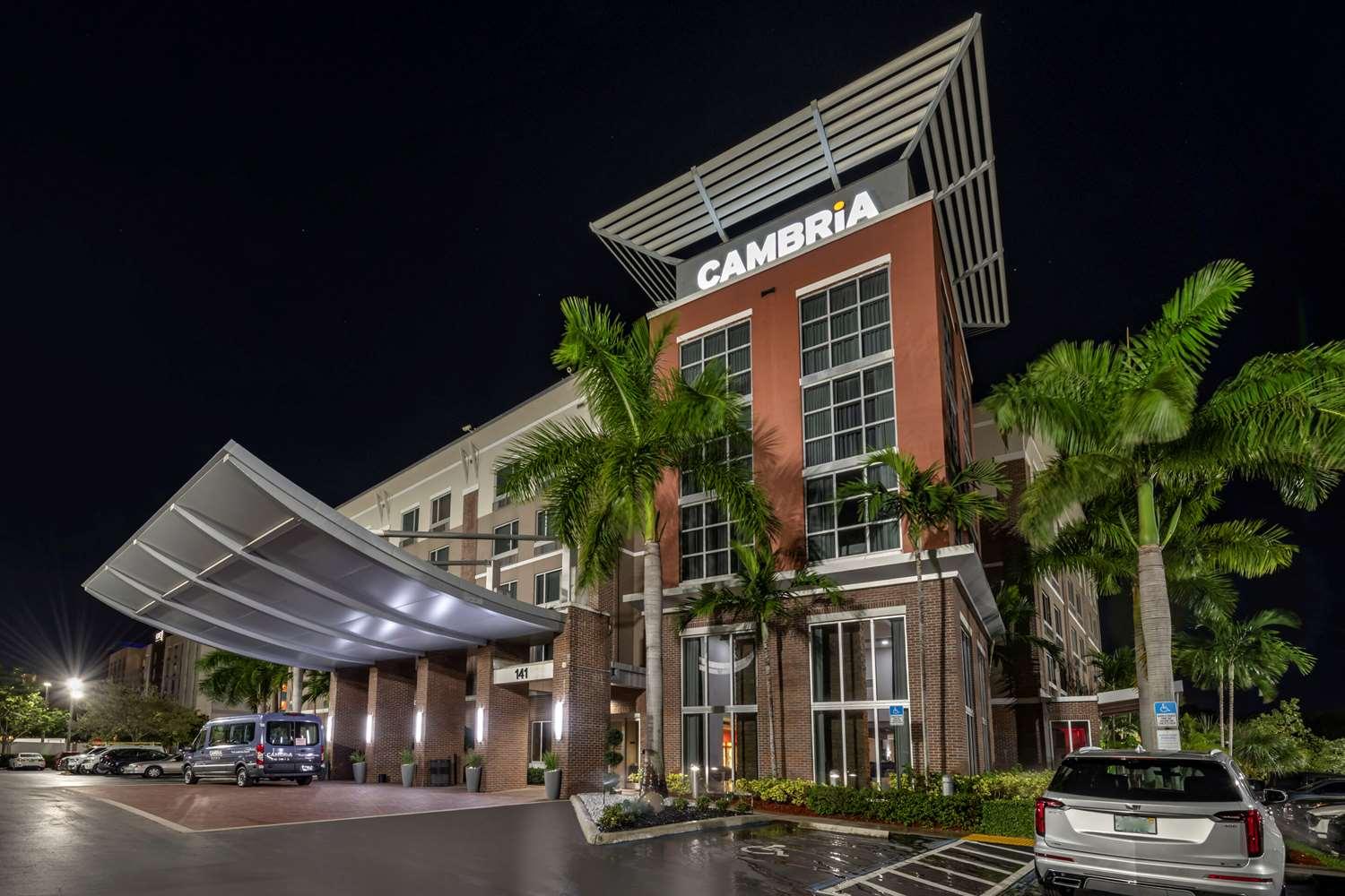 Cambria Hotel Ft Lauderdale Airport image