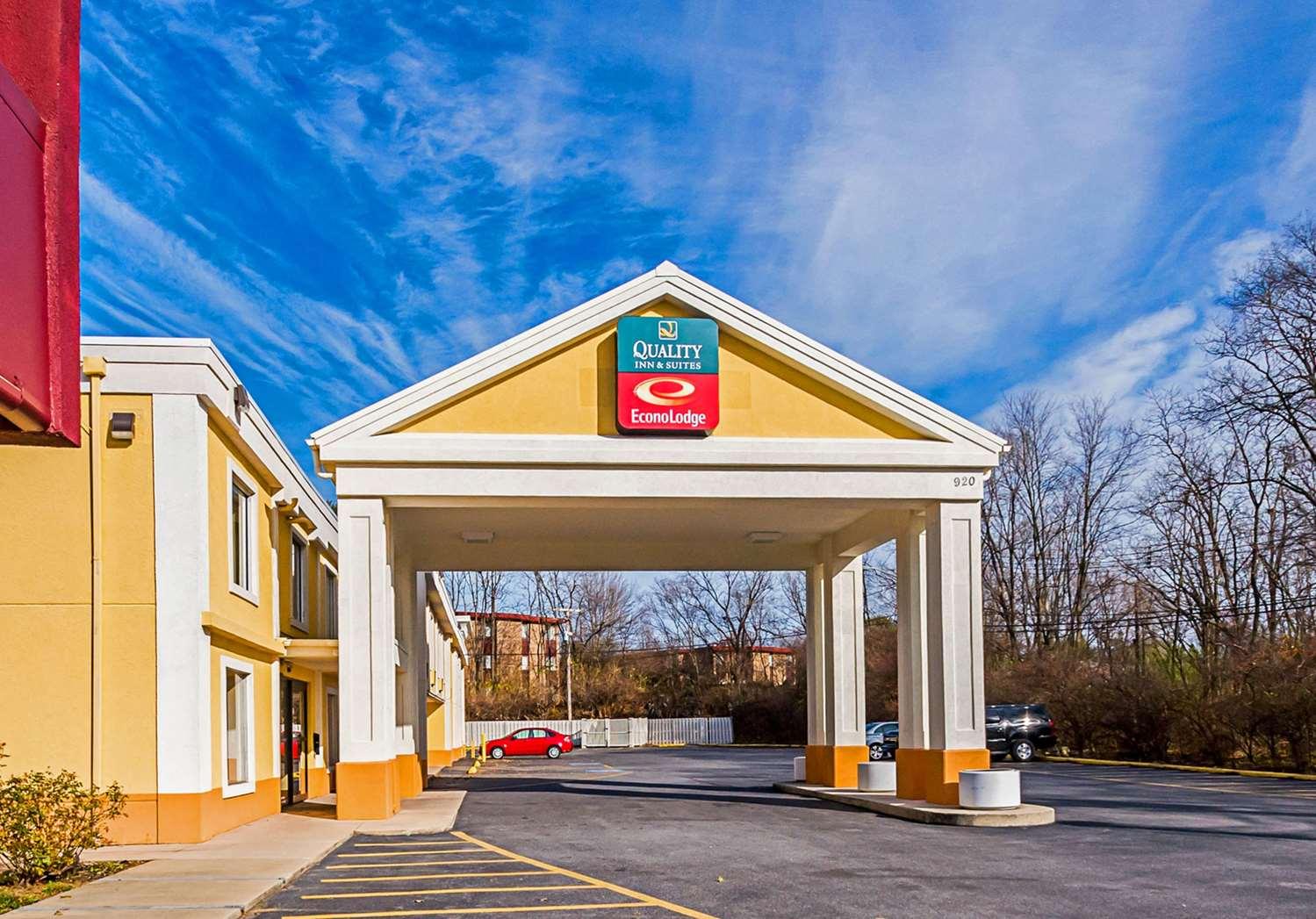 Quality Inn & Suites-Hagerstown image