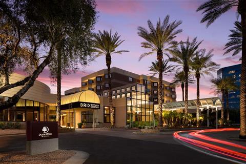 DoubleTree Suites by Hilton Hotel Phoenix in Phoenix, AZ