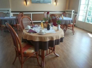 Le Belvedere Hotel - Restaurant in Cholet, FR