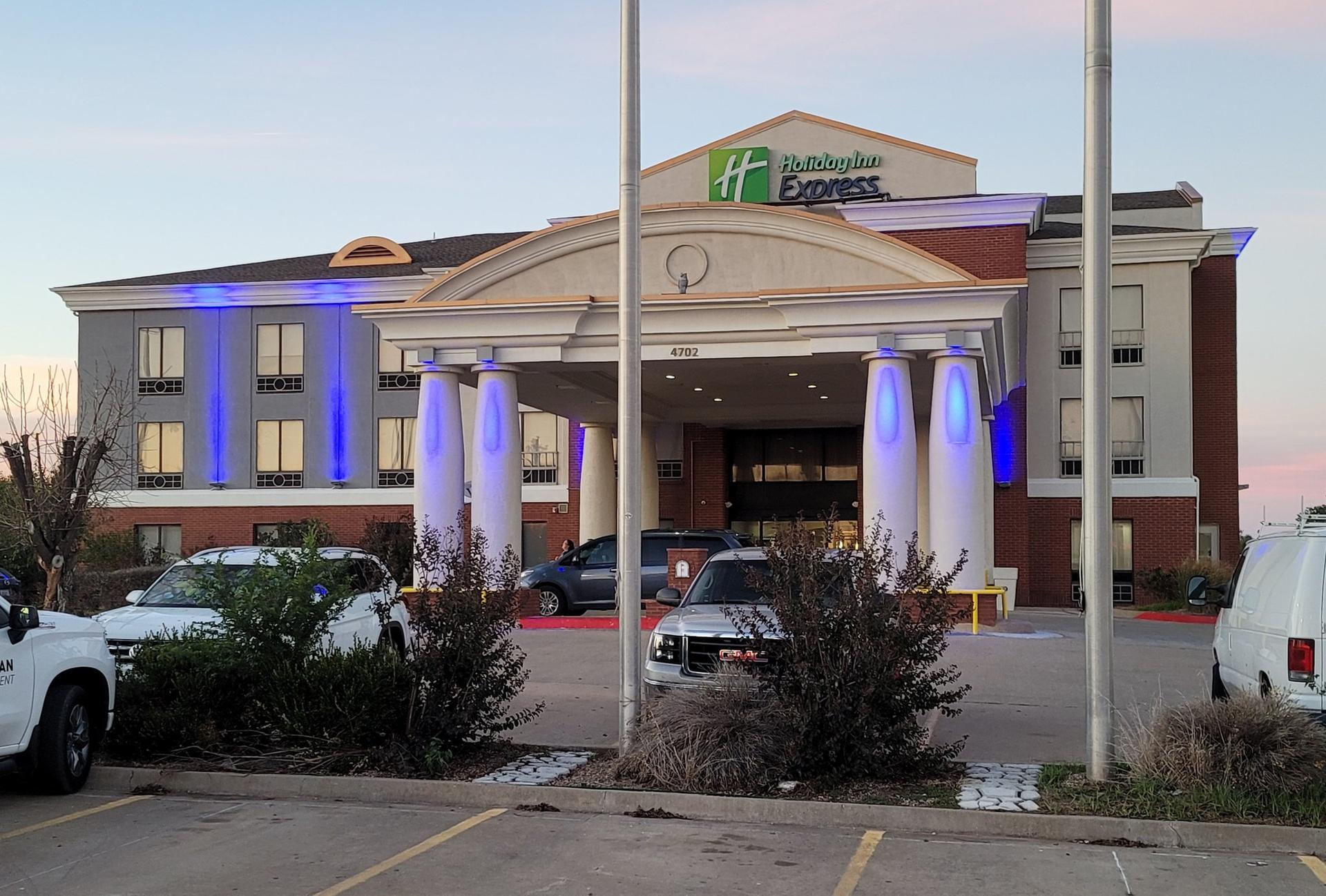 Holiday Inn Express Enid - Highway 412 в Энид, OK