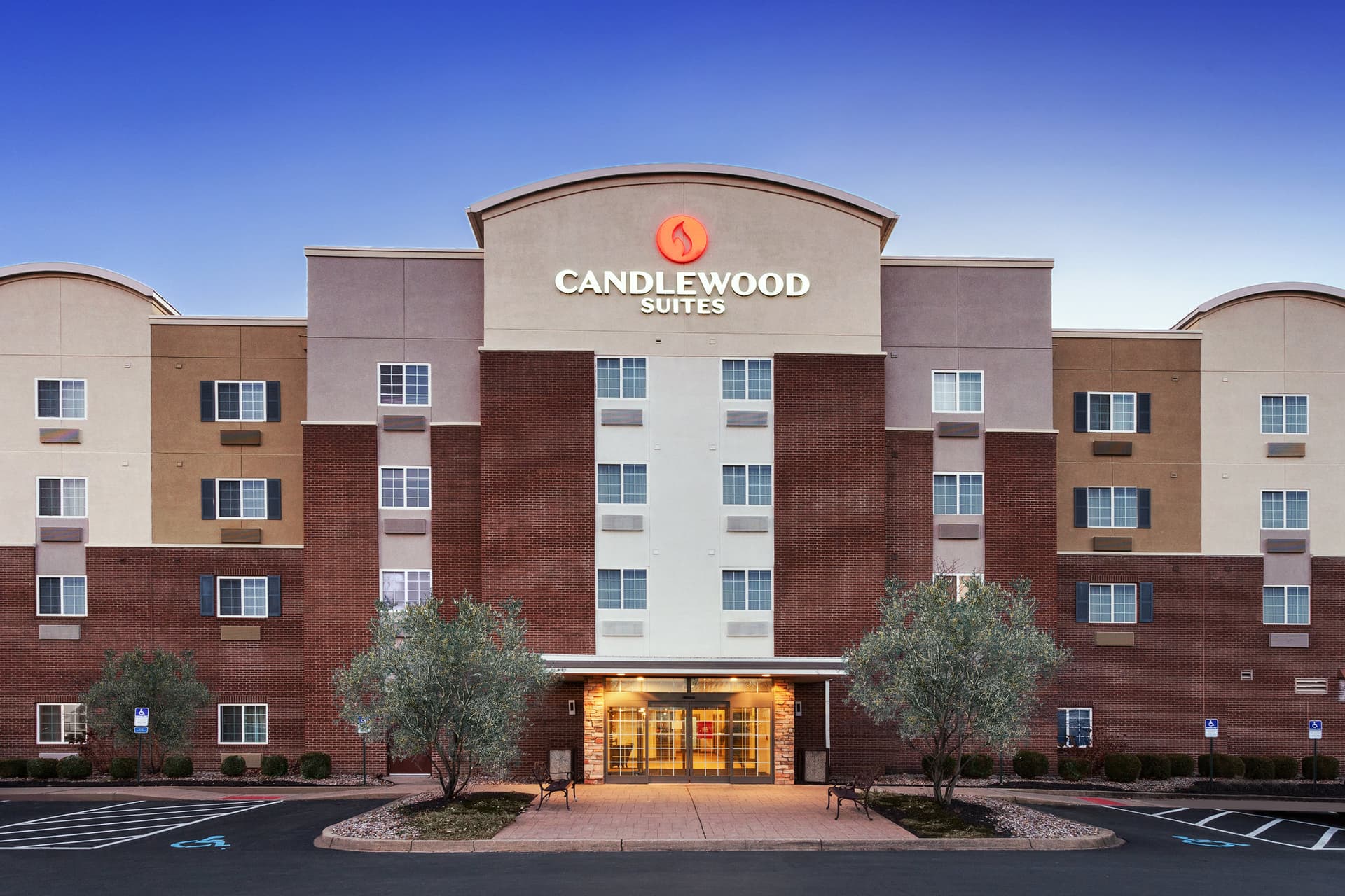 Candlewood Suites Louisville North в Кларксвилл, IN
