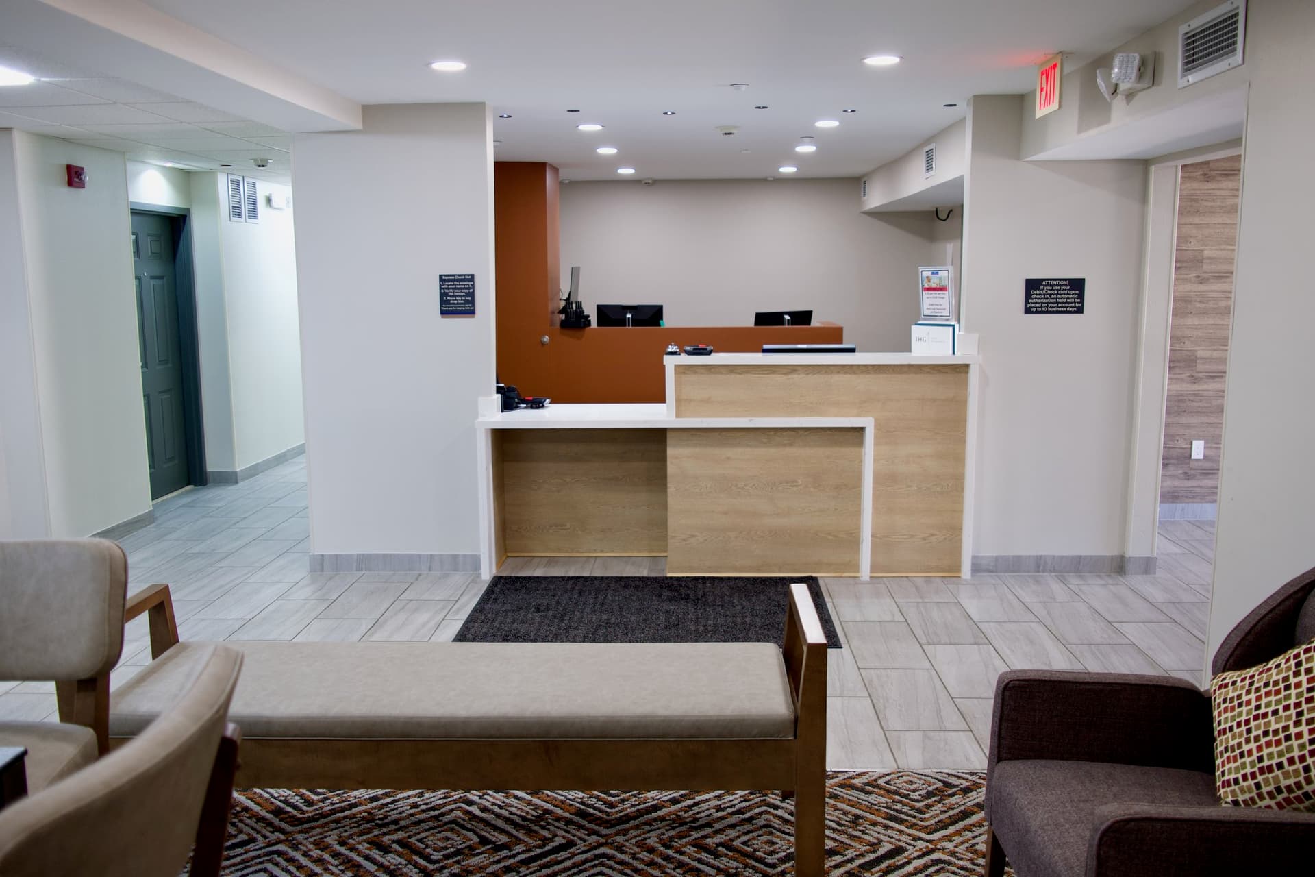 Candlewood Suites Harrisonburg в Харрисонбург, VA