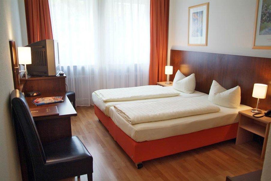 Hotel Italia Munich в Munich, DE