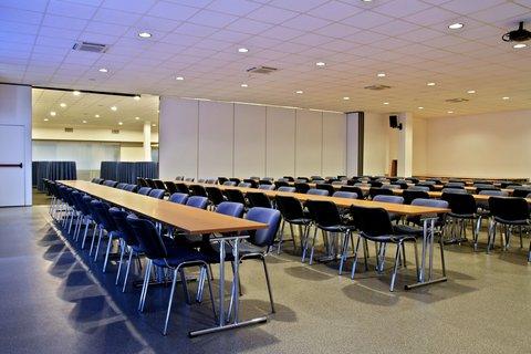 奥洛穆茨, CZ 的 Hotel Flora