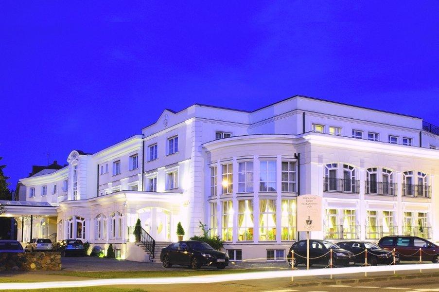 Hotel Lubicz в Ustka, PL