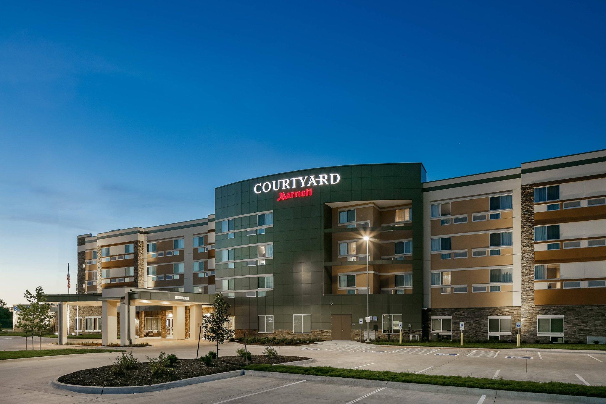 Courtyard by Marriott Omaha Bellevue at Beardmore Event Center image