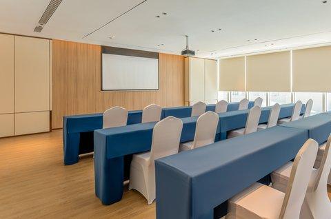 Holiday Inn Express Binzhou City Center a Binzhou, CN