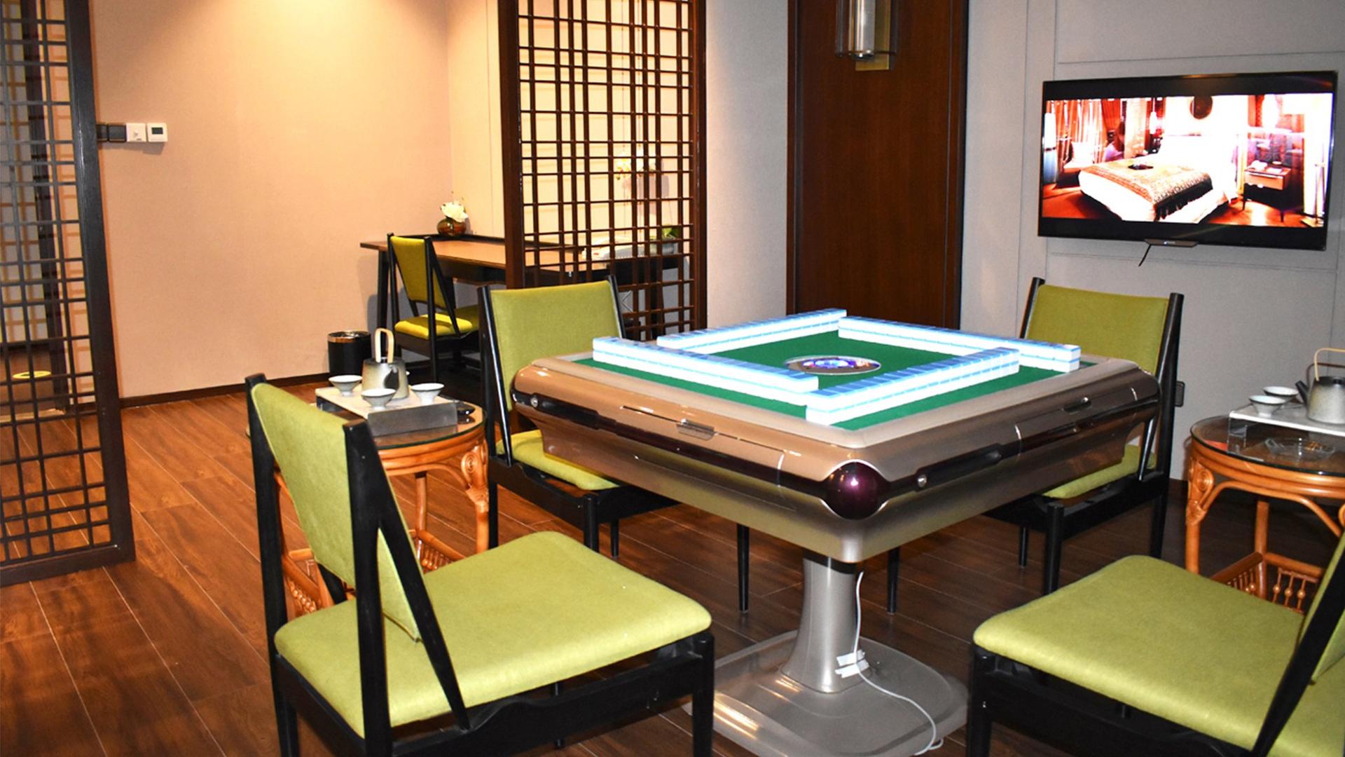 Holiday Inn Dalian Hot Spring в Далянь, CN