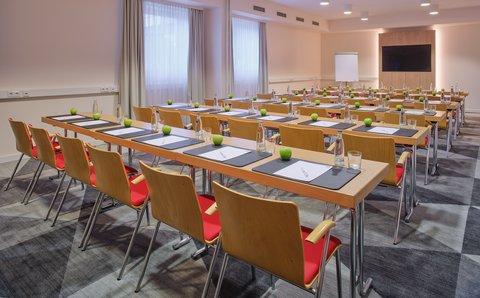 默费尔登-瓦尔多夫, DE 的 Holiday Inn Express Frankfurt Airport
