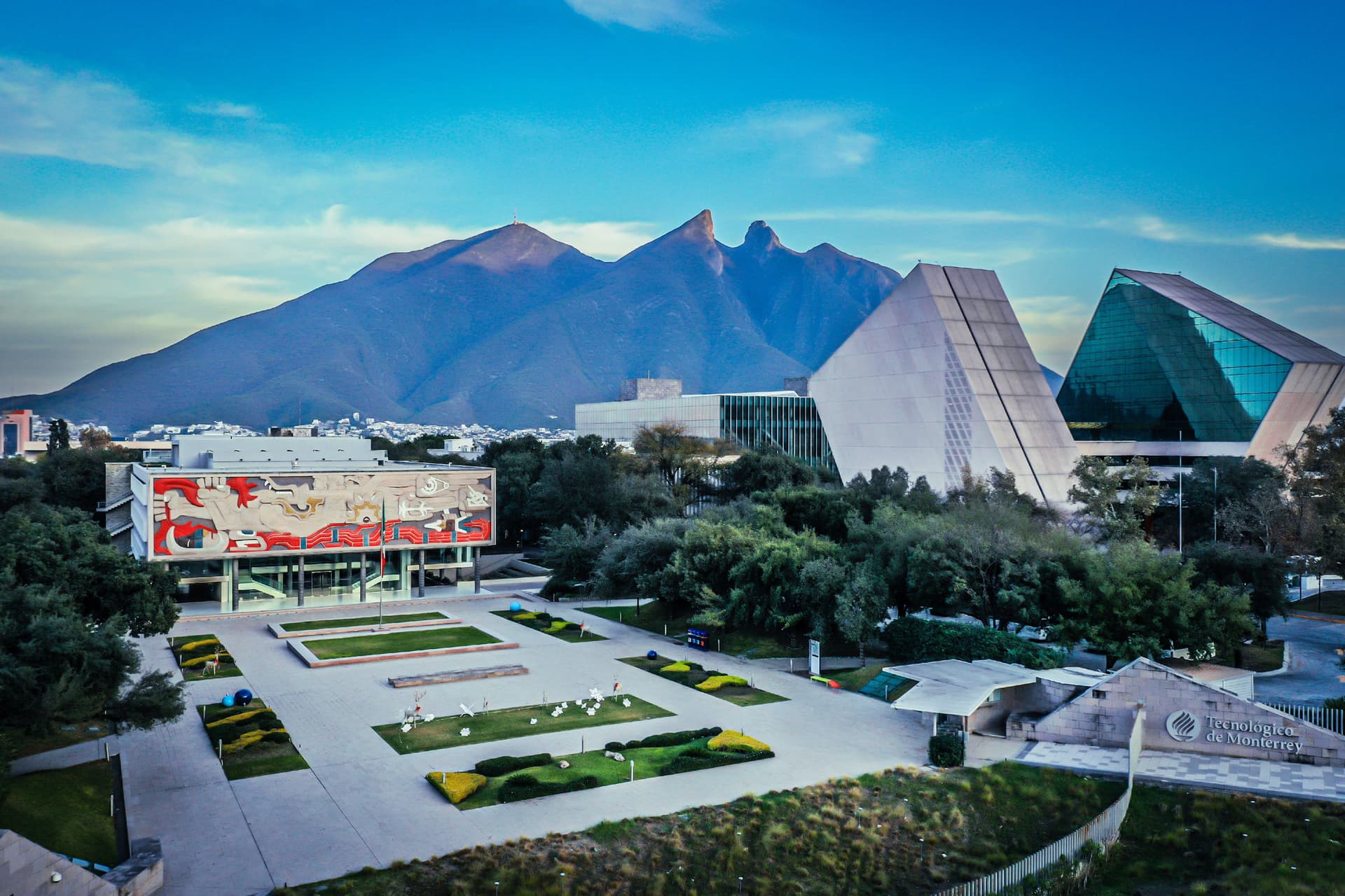 Holiday Inn Express Tecnologico Monterrey в Монтеррее, MX