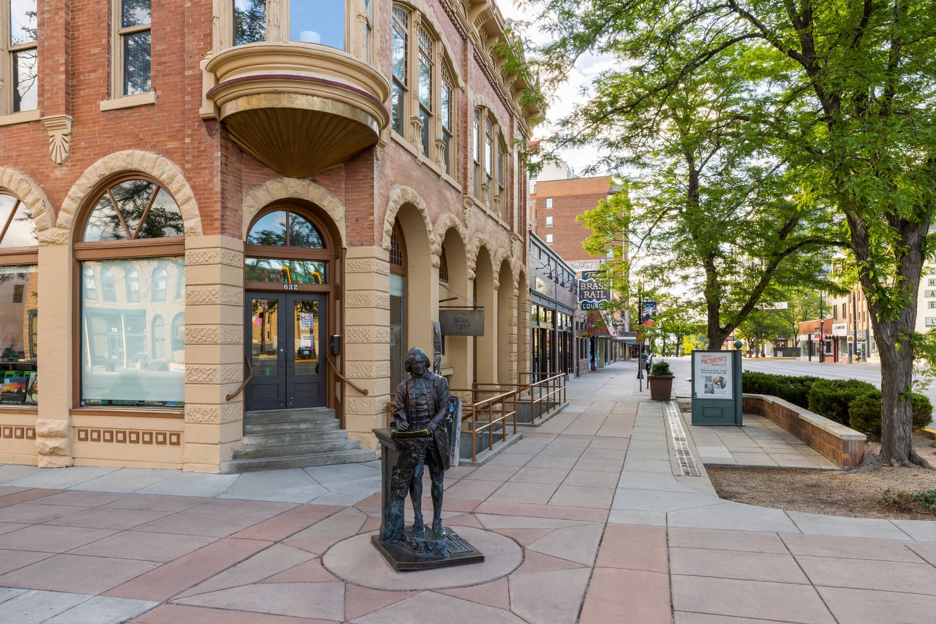 Holiday Inn Express & Suites Rapid City в Рапид-Сити, SD