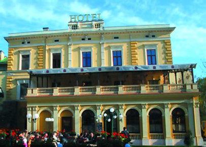 Lviv, UAにおけるHotel Vienna 
