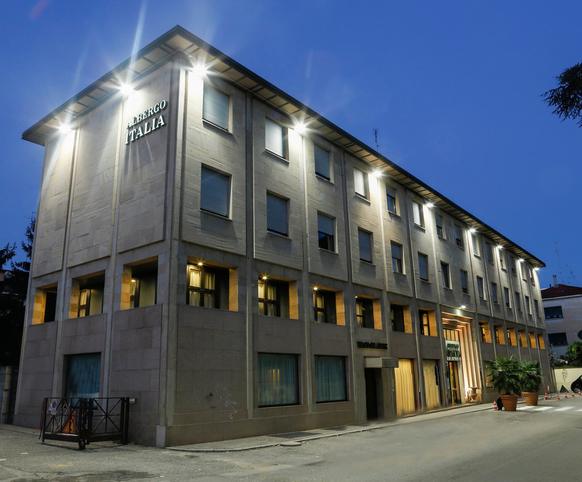 Italia Hotel ใน Novara, IT