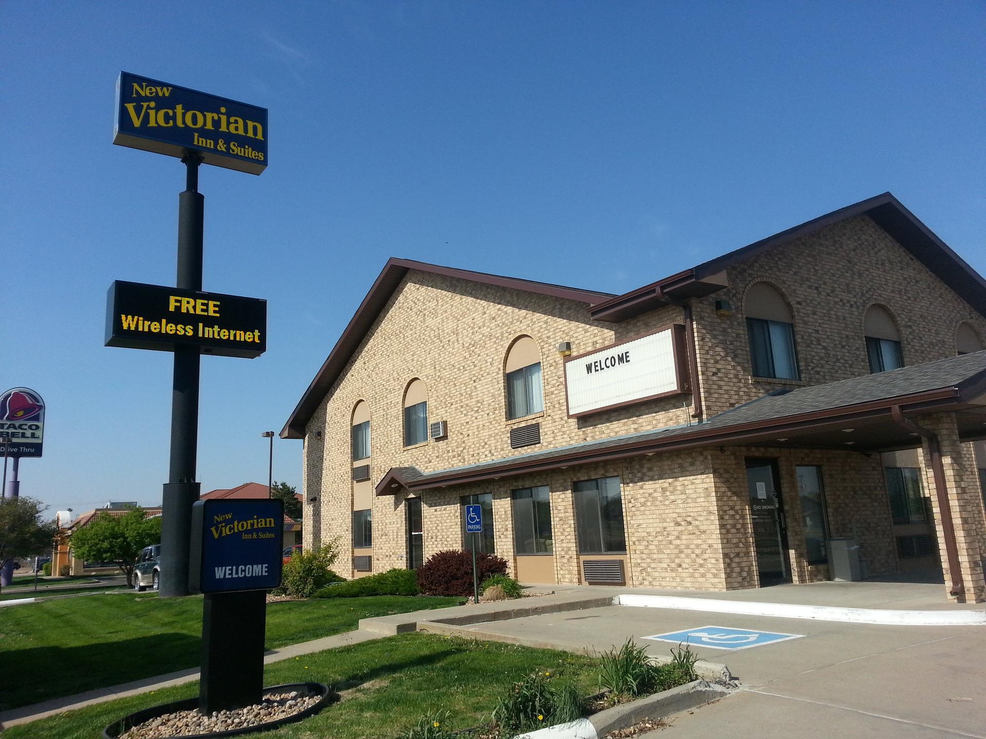 Kearney, NE의 New Victorian Inn & Suites Kearney, NE