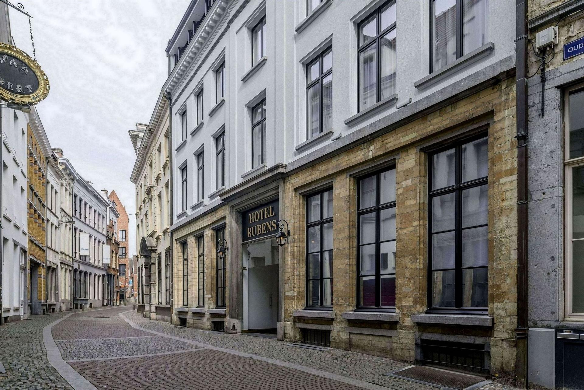 Hotel Rubens - Grote Markt в Antwerp, BE