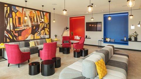 Holiday Inn - the niu, Form Stuttgart Feuerbach in สตุตการ์ท, DE