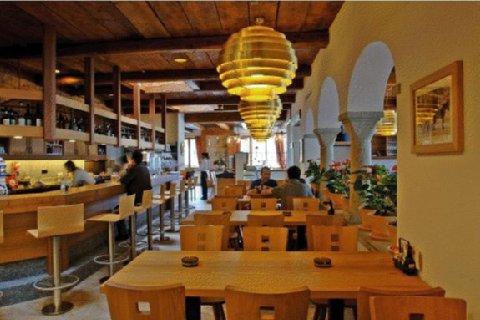 Hotel Sonne ใน St. Moritz, CH
