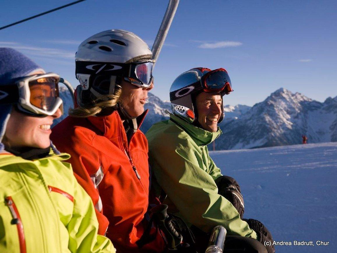 Hotel Belvedere Scuol в Scuol, CH