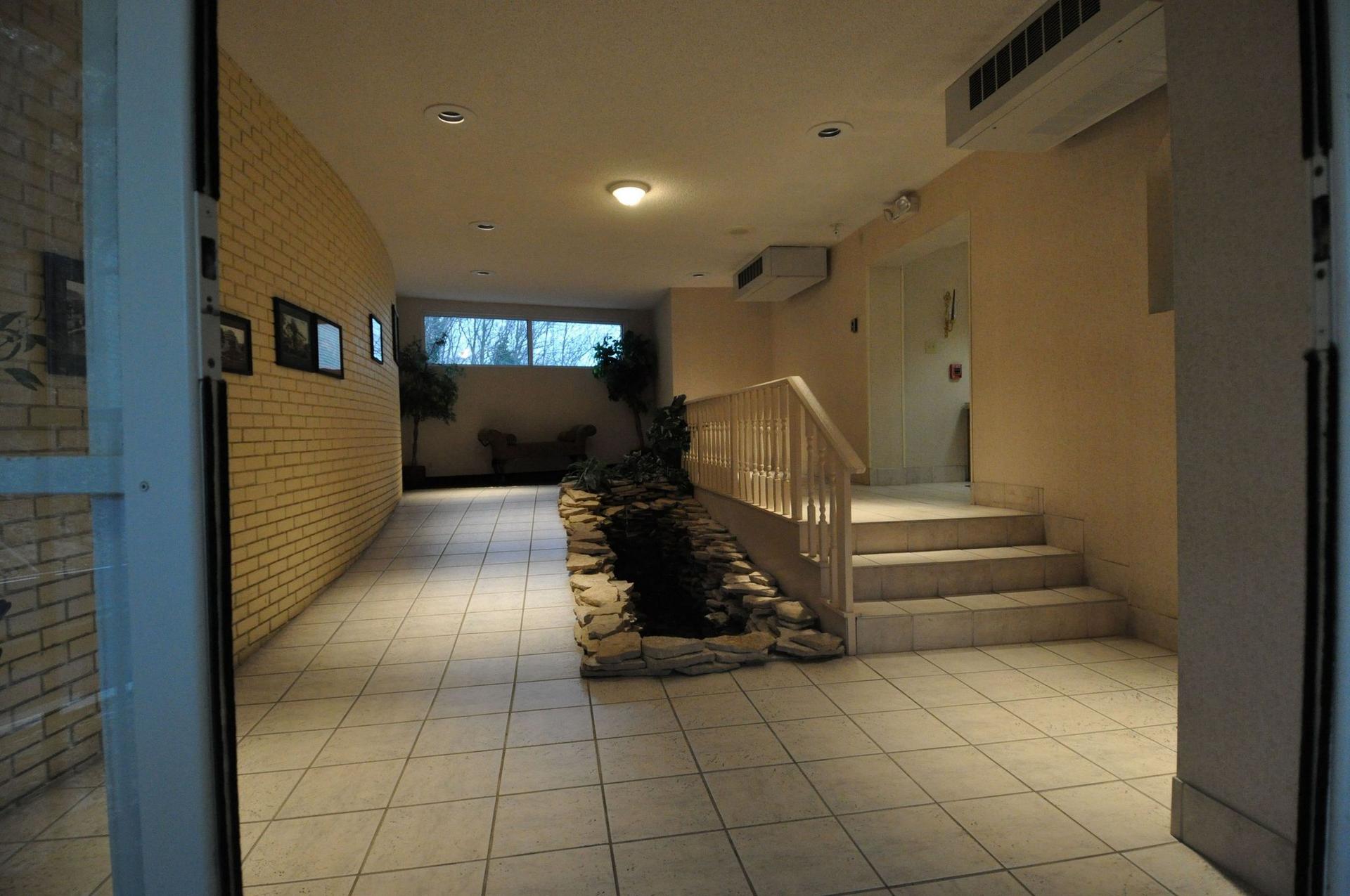 Hillside Inn, Madison, IN