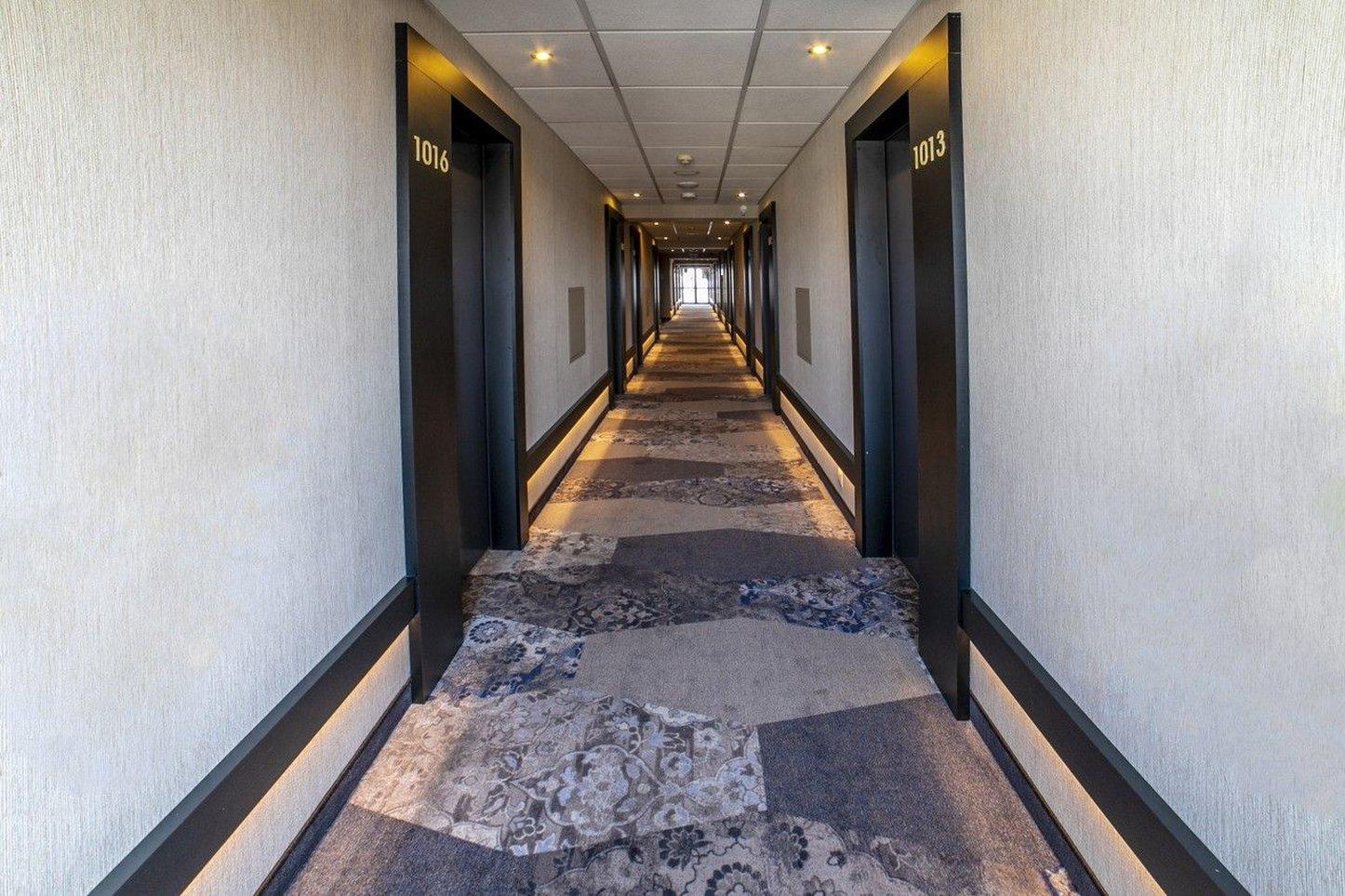 Hotel Victoria image