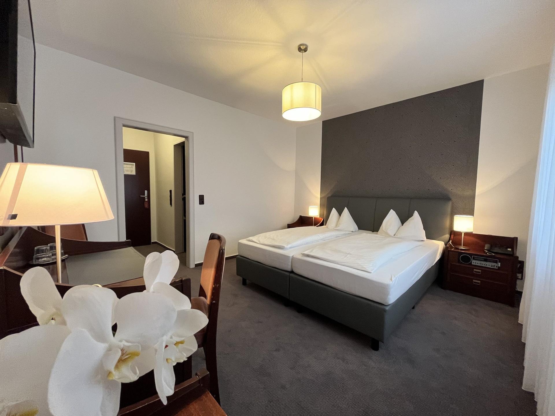 Hotel Garni Geisler в Cologne, DE