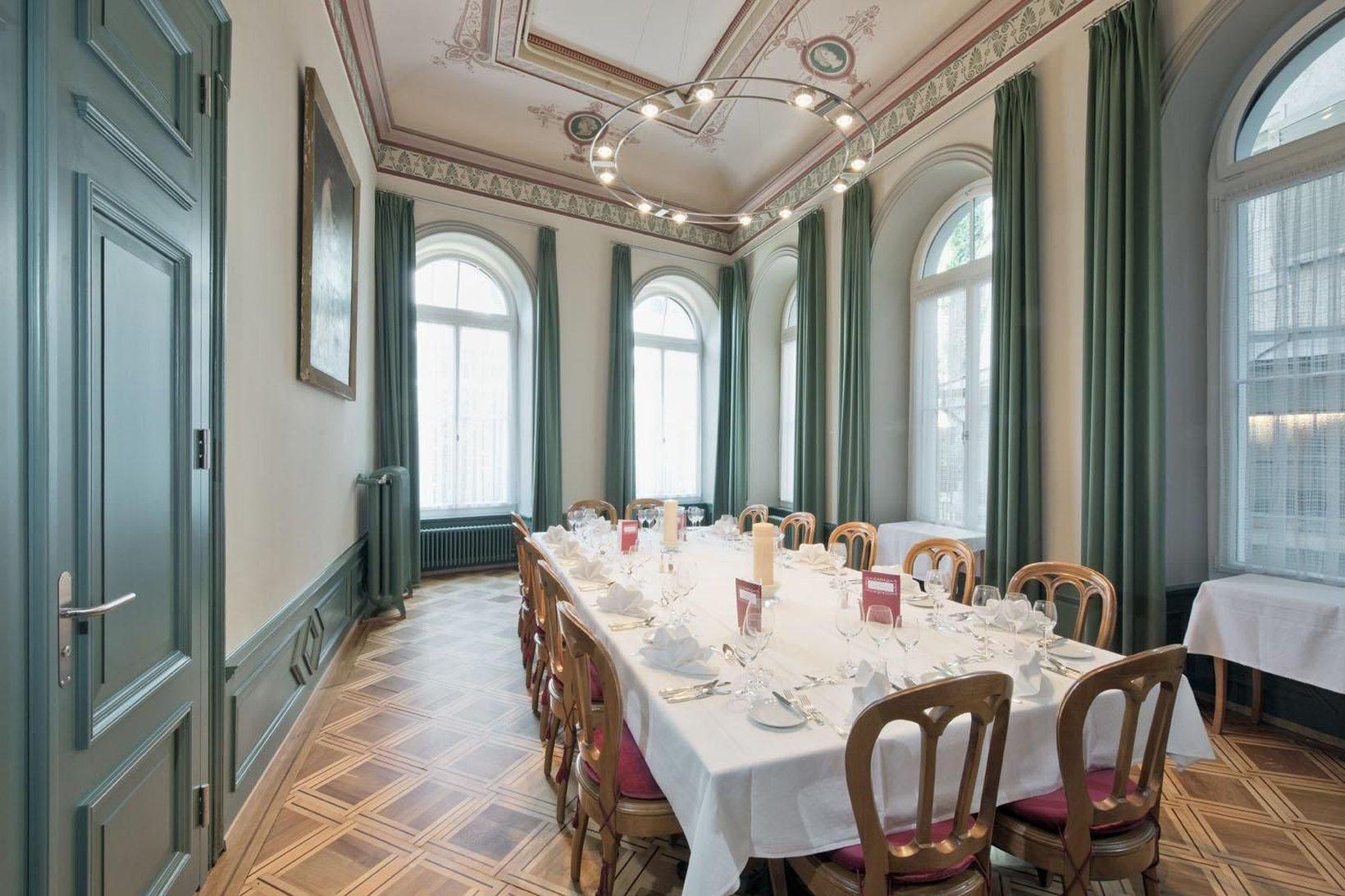 Atrium-Hotel Blume ใน Baden, CH
