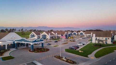 Staybridge Suites Oxnard - River Ridge, Oxnard, CA