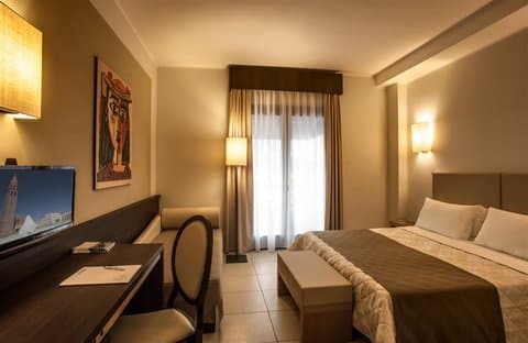 Lu' Hotel Carbonia ใน Carbonia, IT