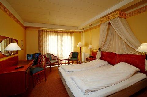Naestved, DK 的 Hotel Menstrup Kro