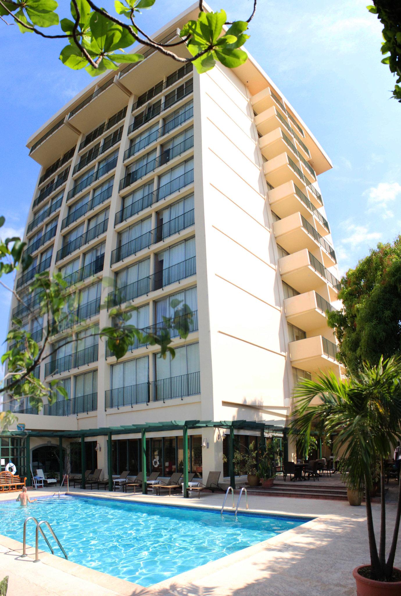 The Courtleigh Hotel & Suites в Kingston, JM
