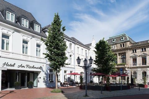 Hotel Am Fischmarkt ใน Rheinberg, DE
