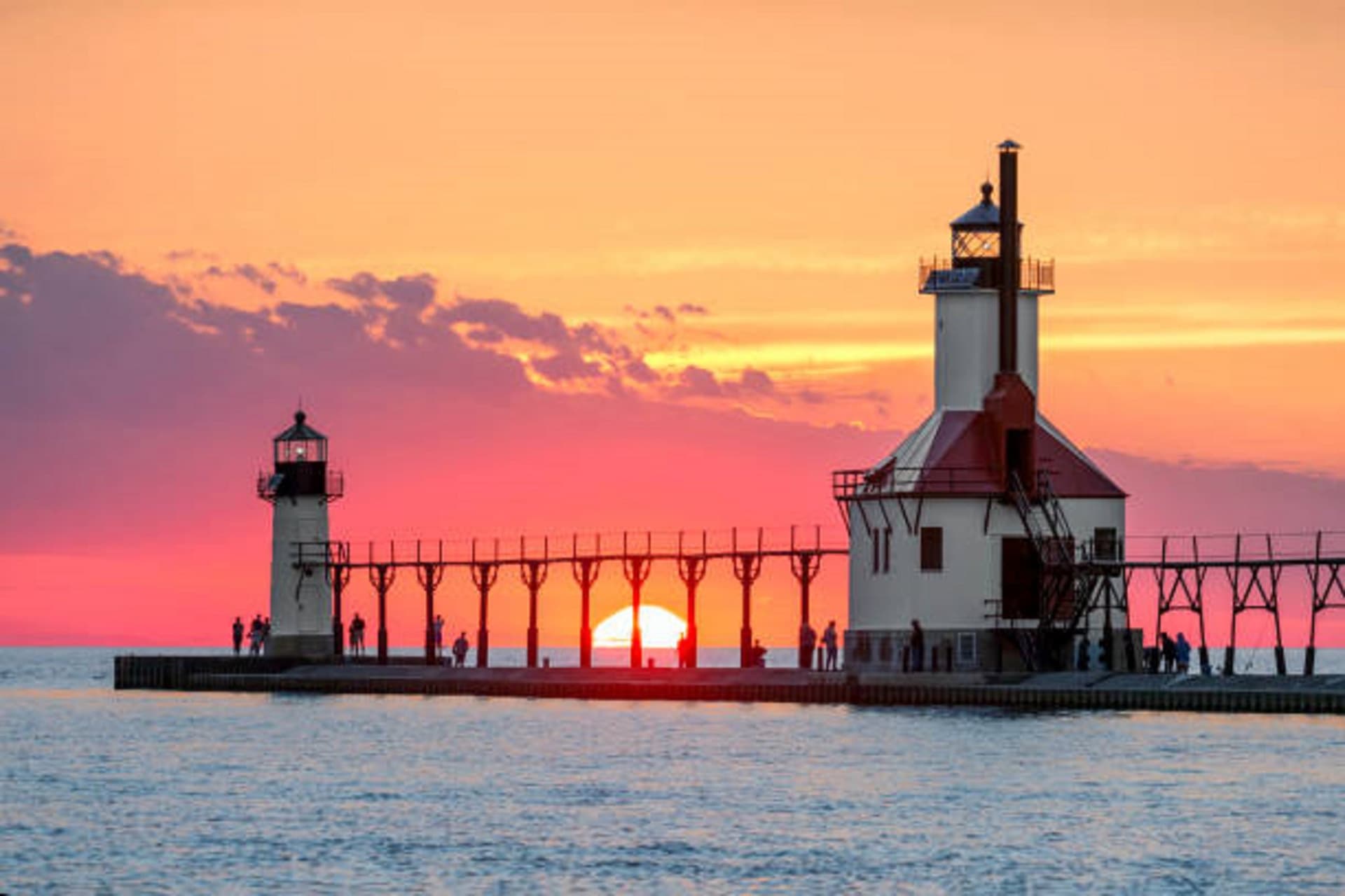 Holiday Inn Express & Suites Stevensville- Benton Harbor в Стивенсвилл, MI