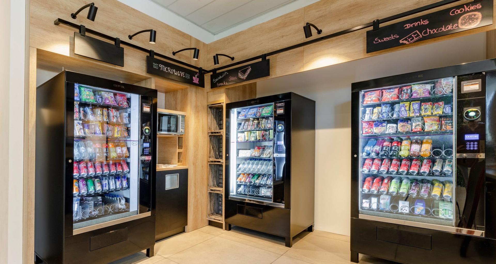 Plaza Premium Almere в Almere, NL