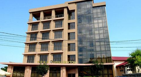 Craiova, RO 的 Hotel Rexton