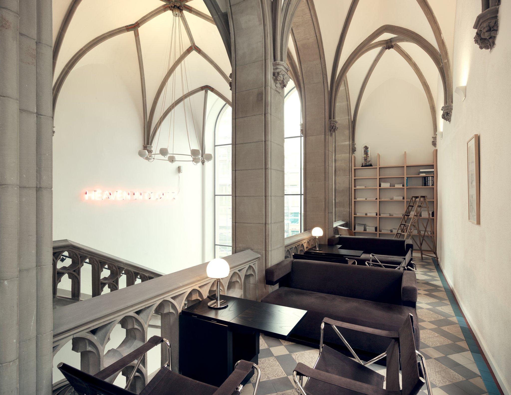 THE QVEST hideaway image