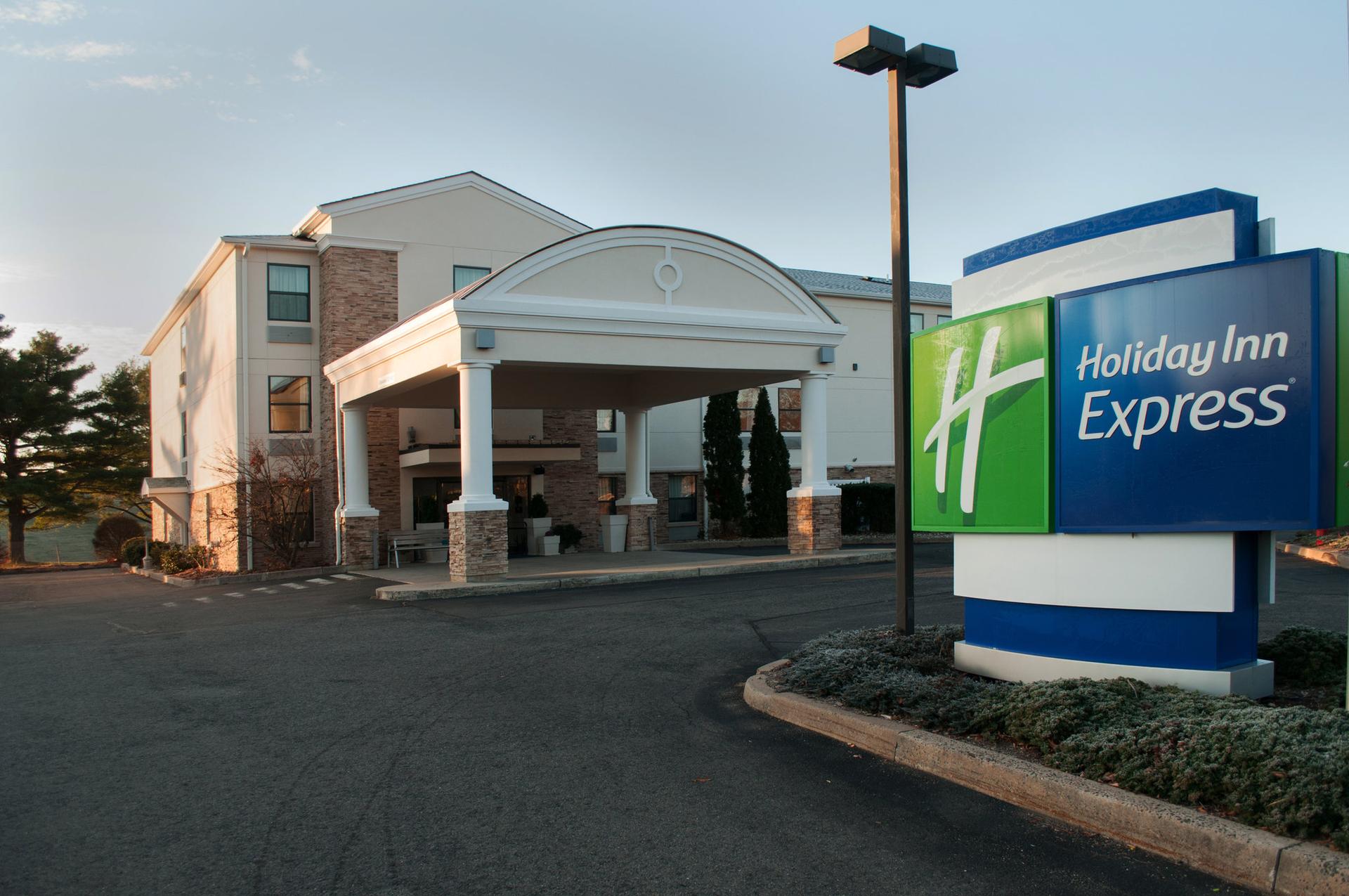 Holiday Inn Express Vernon - Manchester ใน เวอร์นอน, CT