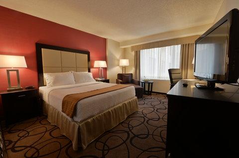 Holiday Inn Montréal Centre-ville Convention center in มอนทรีออล, QC