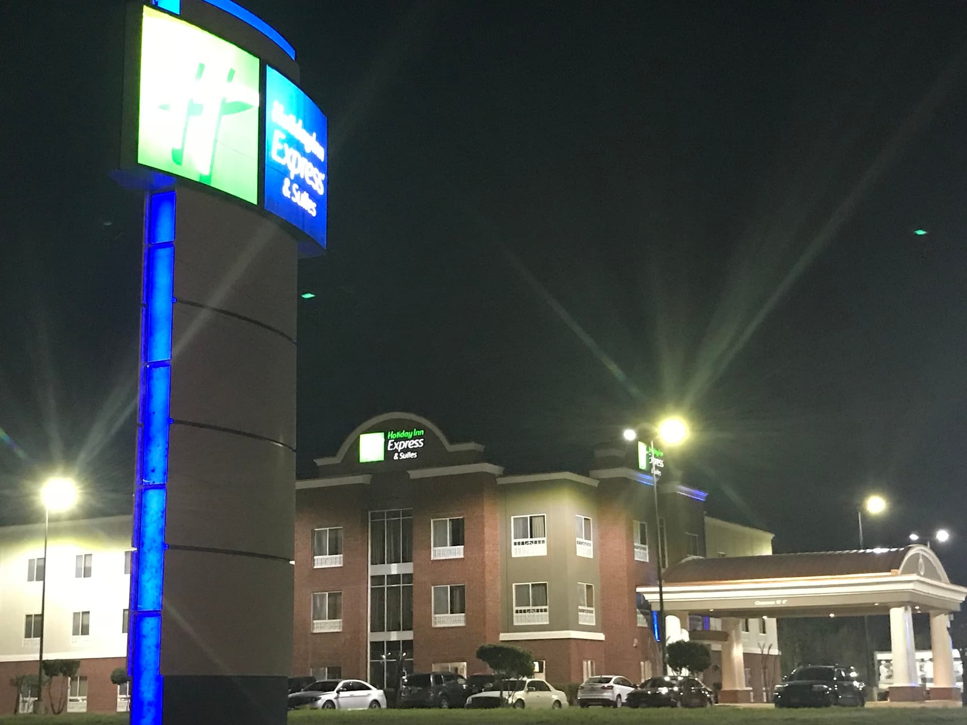 Holiday Inn Express Hotel & Suites Canton в кантон, MS