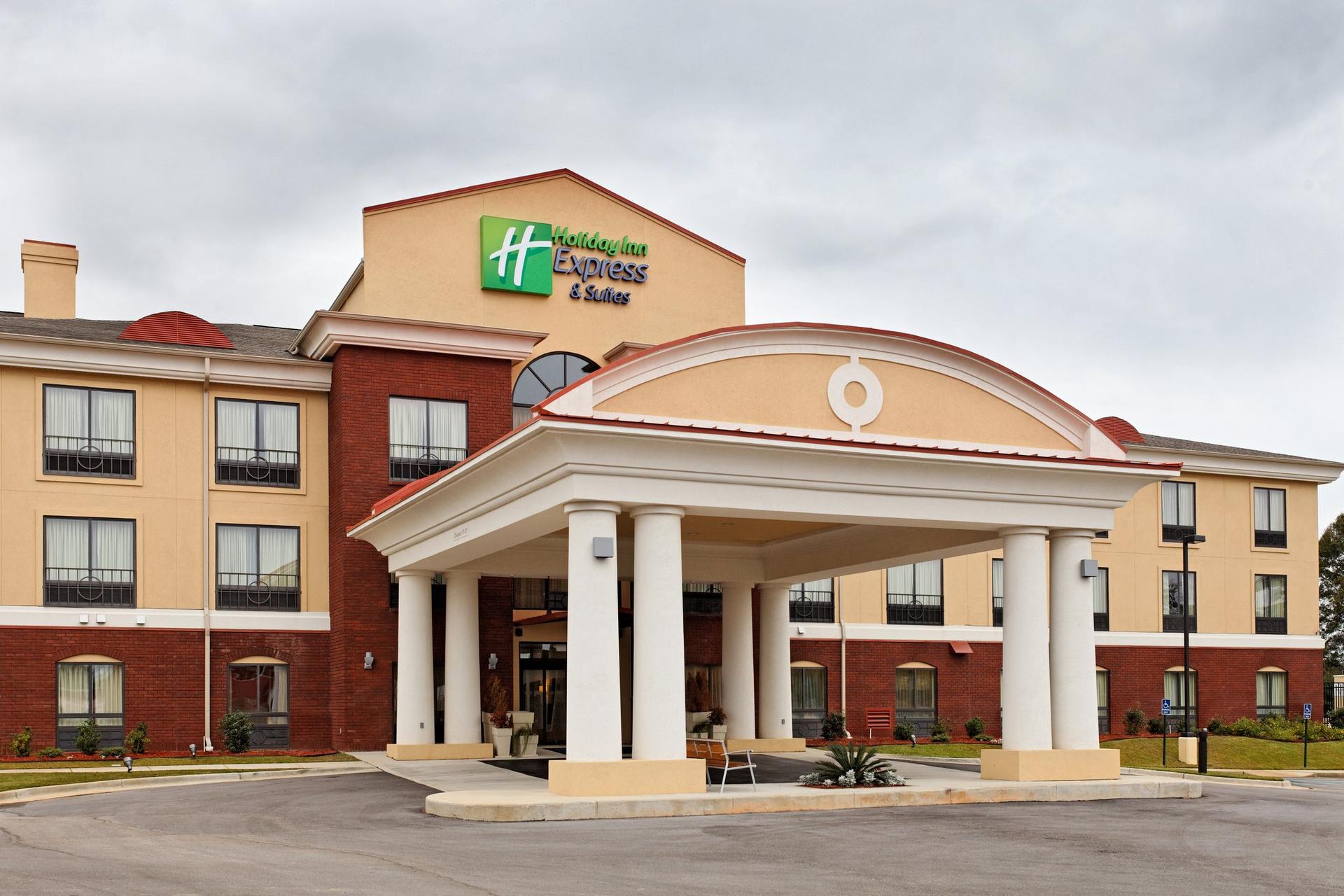 Holiday Inn Express Hotel & Suites Andalusia, Andalusia, AL